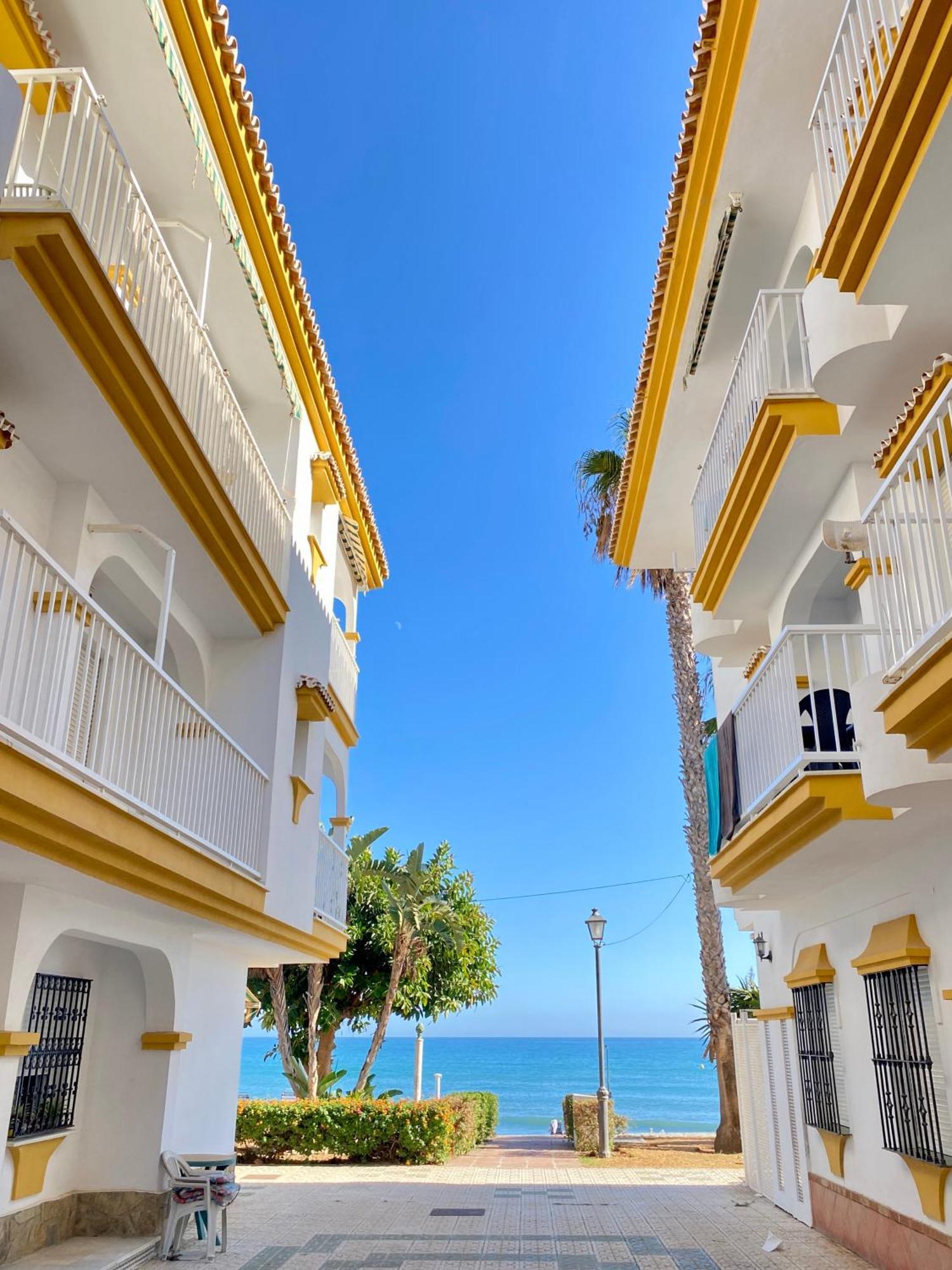 First Line Torrox Costa Διαμέρισμα Εξωτερικό φωτογραφία