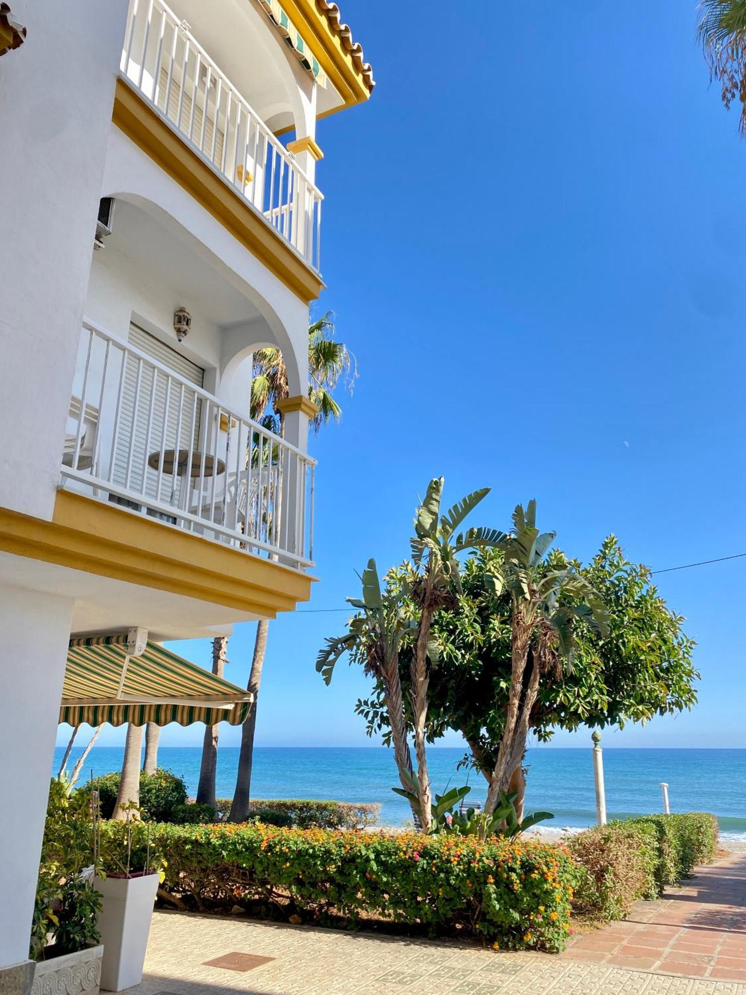 First Line Torrox Costa Διαμέρισμα Εξωτερικό φωτογραφία