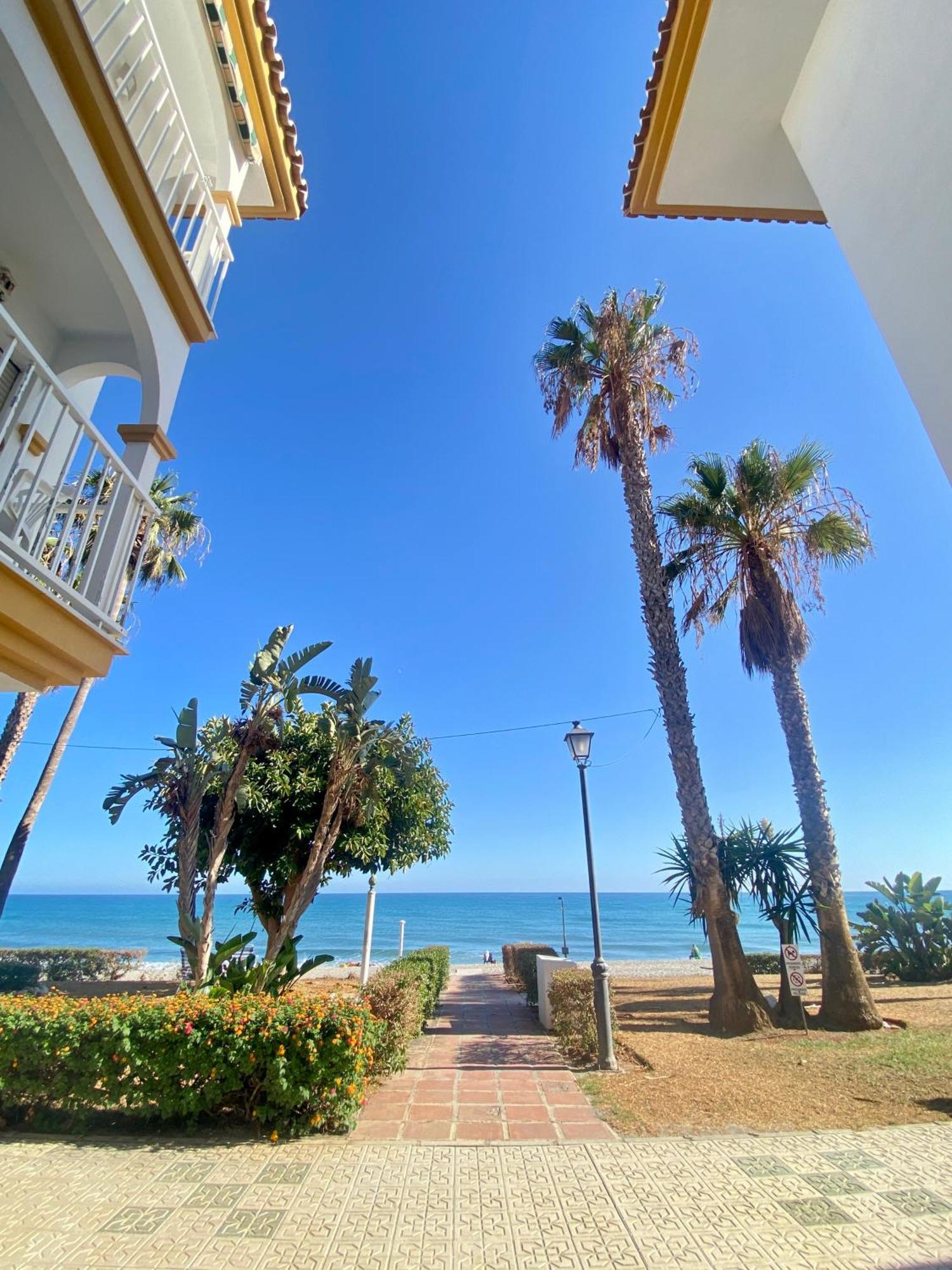 First Line Torrox Costa Διαμέρισμα Εξωτερικό φωτογραφία